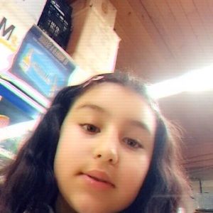 Meet your Posher, Cristal